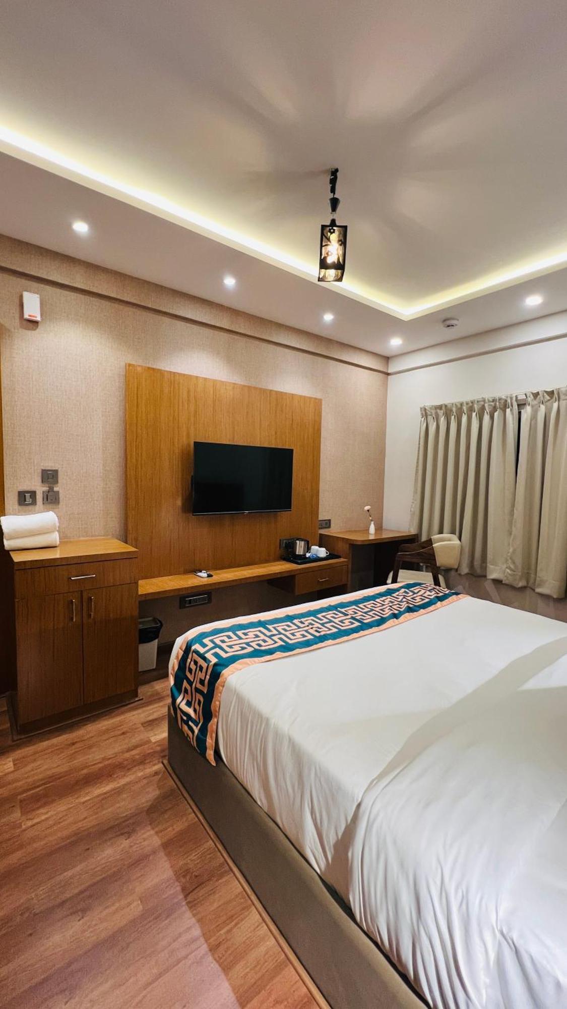 Hotel Aashraya Dod Jala المظهر الخارجي الصورة