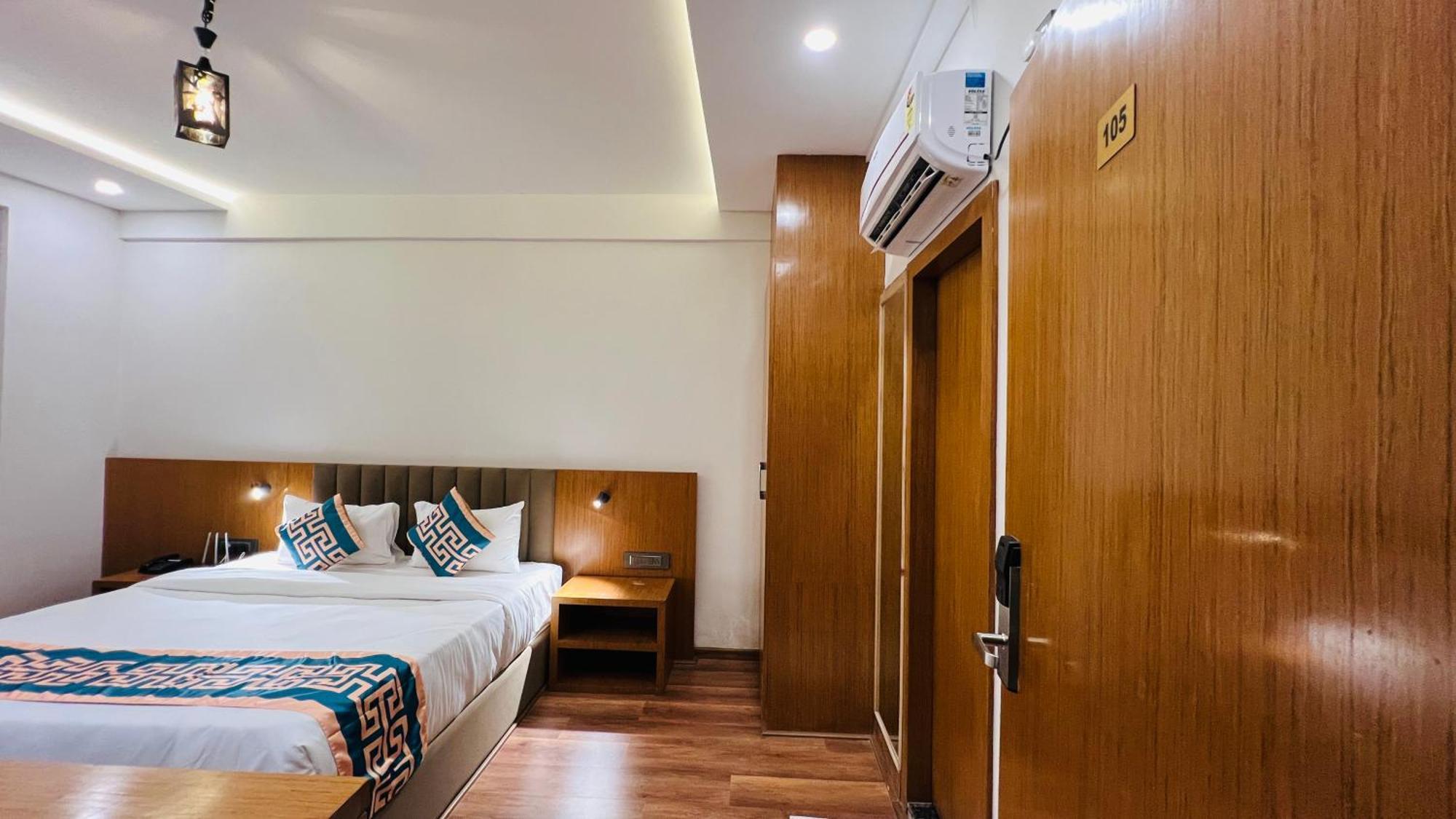 Hotel Aashraya Dod Jala المظهر الخارجي الصورة
